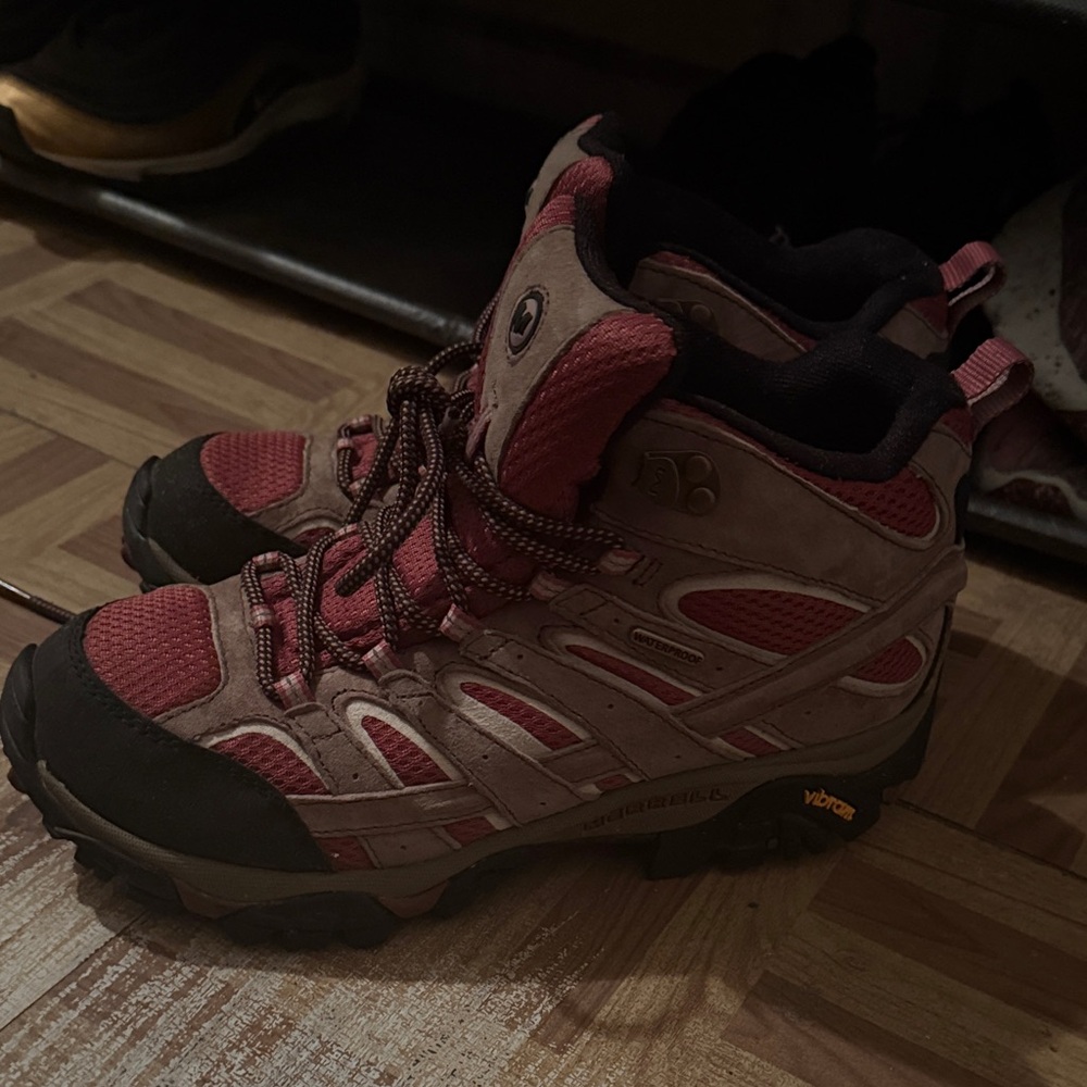 Merrell Women's Athletic Shoes - Red and pink hiking boots